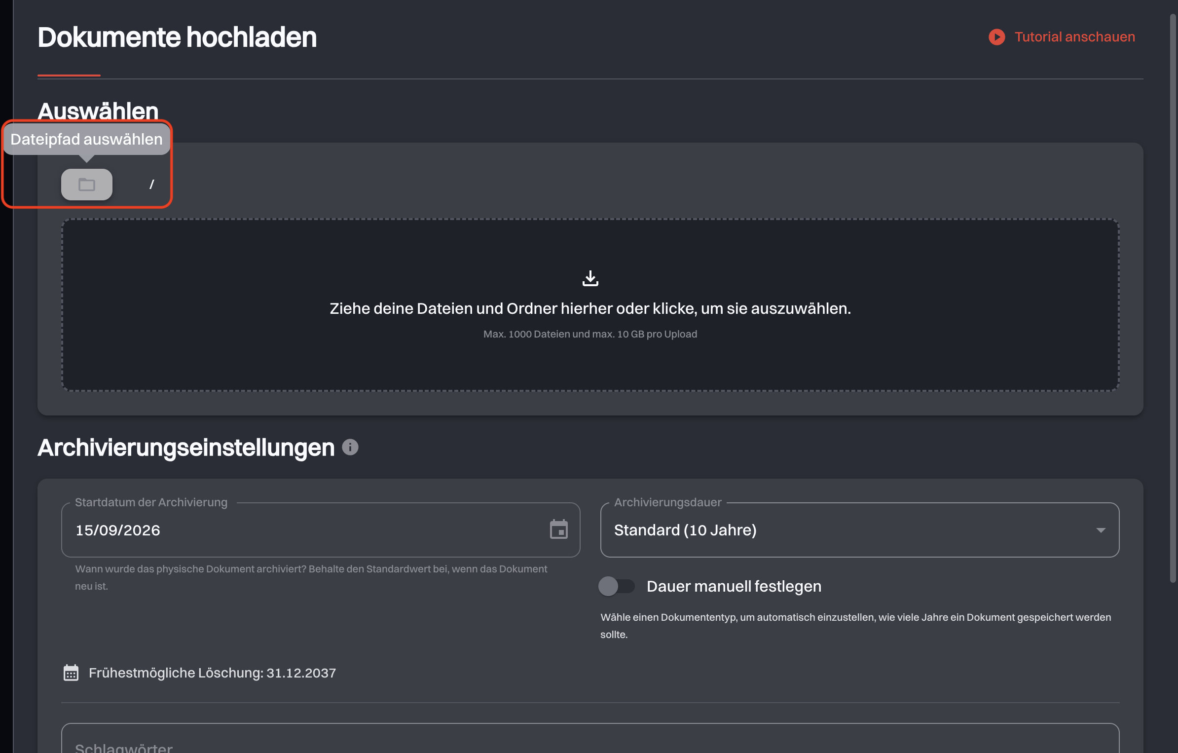 Bereich Auswählen der Upload-Seite mit der Schaltfläche Dateipfad auswählen und dem Zielpfad über dem Ablagebereich